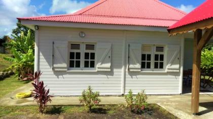 Maison de 2 chambres avec jardin amenage et wifi a Anse Bertrand a 1 km de la plage - image 1