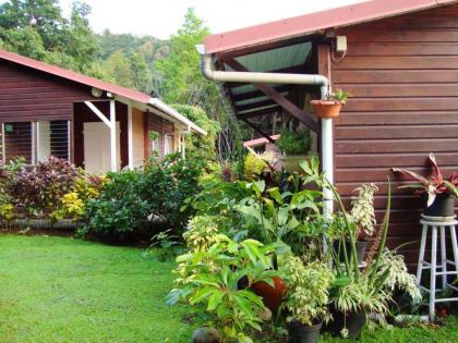 Bungalow with one bedroom in PointeNoire with furnished garden and WiFi - image 16