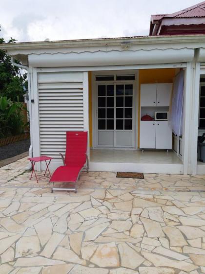 Studio avec piscine partagee jardin clos et wifi a Sainte Rose - image 16