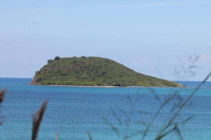 Villa de 2 chambres a Sainte Rose a 500 m de la plage avec vue sur la mer piscine privee et jardin clos - image 14