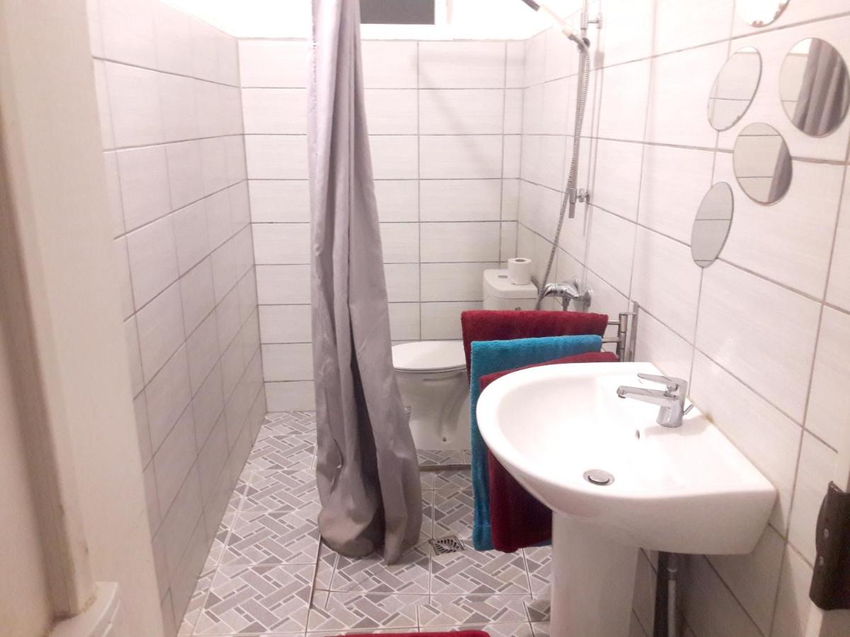 Appartement d'une chambre avec piscine partagee jacuzzi et jardin clos a Sainte Rose a 3 km de la plage - image 3