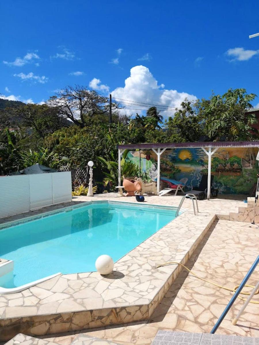 Villa d'une chambre avec piscine privee jardin clos et wifi a Trois Rivieres - main image