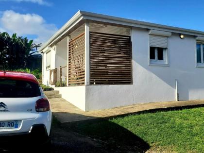 Appartement de 2 chambres a Sainte Rose a 500 m de la plage avec jardin et wifi - image 13