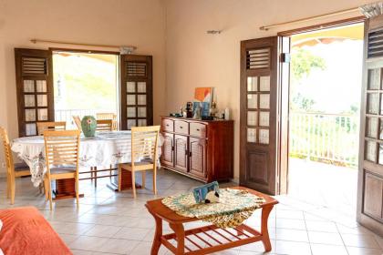 Maison de 3 chambres avec vue sur la mer terrasse amenagee et wifi a Trois Rivieres - image 8