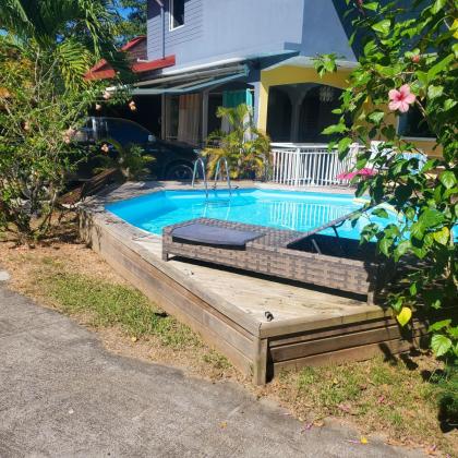 Bungalow de 2 chambres avec piscine partagee jacuzzi et terrasse a Le Gosier - image 16