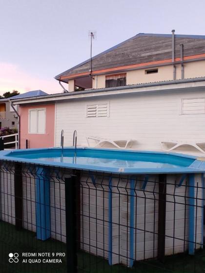 Appartement de 3 chambres a Le Moule a 800 m de la plage avec piscine partagee et jardin clos - image 11