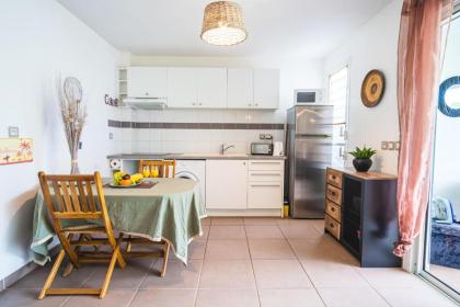 Charming flat with AC and balcony - Le Moule - Welkeys - image 9